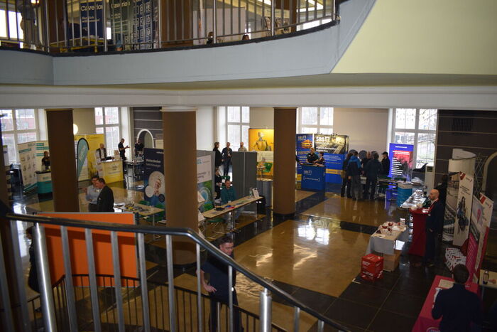 AKT 2023 AKT 2023…