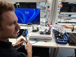 Mechatronik 12 Mechatronik 12